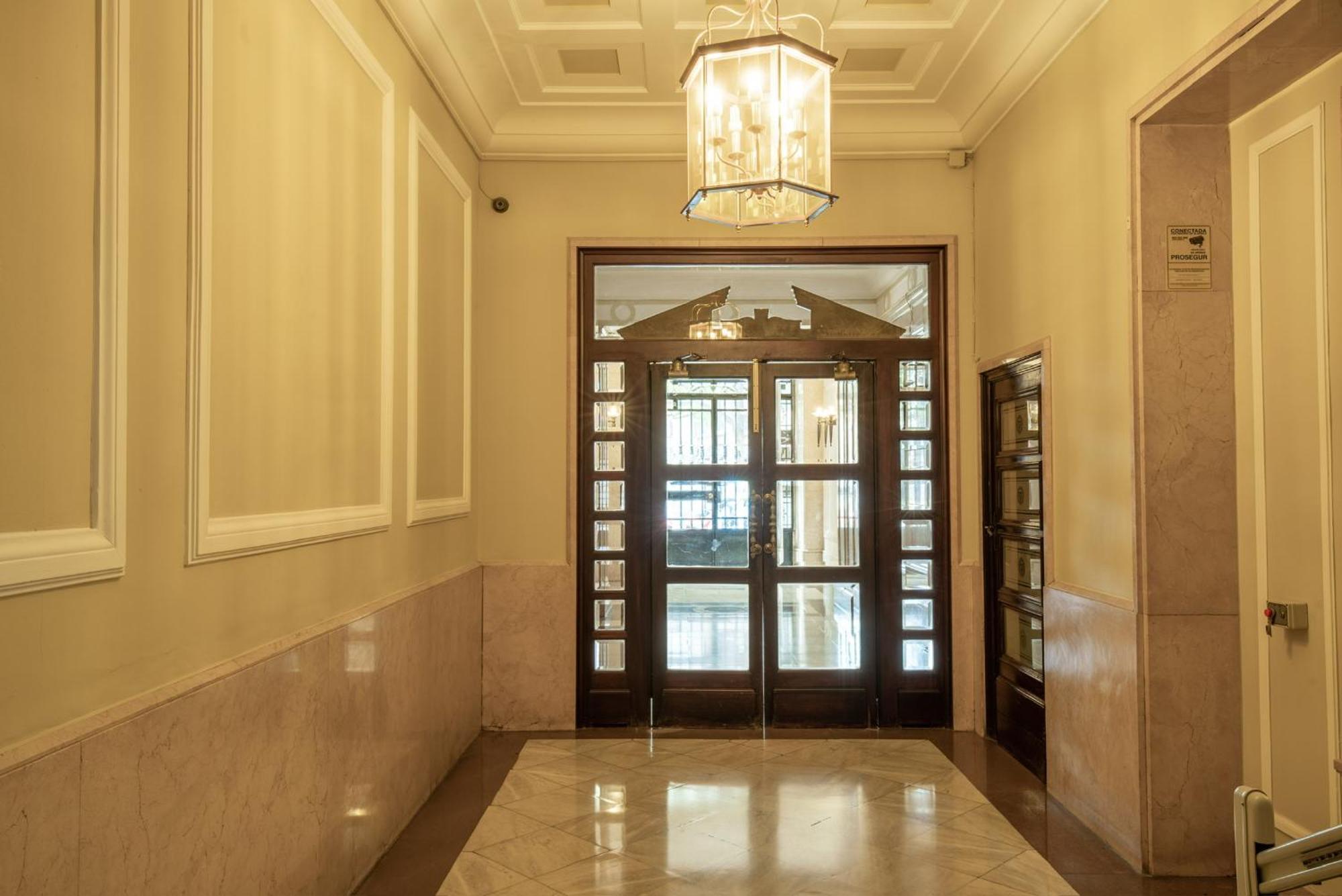 Mirador 2 Del Mercado Central - Habitacion Con Bano Privado En El Centro De La Ciudad Vella Valencia Exterior foto
